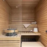 Top, Cozy, Lakeside, Sauna And Free Indoor Parking Apartament *