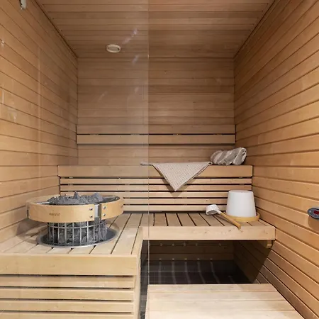 Top, Cozy, Lakeside, Sauna And Free Indoor Parking Apartmán *